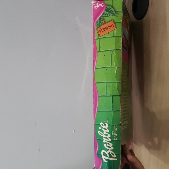 Daphne Barbie Doll - Picture 4 of 8